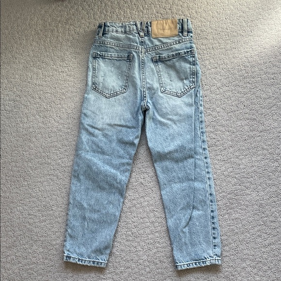 Zara Mom Fit Classic Blue Denim Jeans - Picture 5 of 5